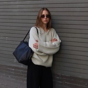 Meet your Posher, Elinor